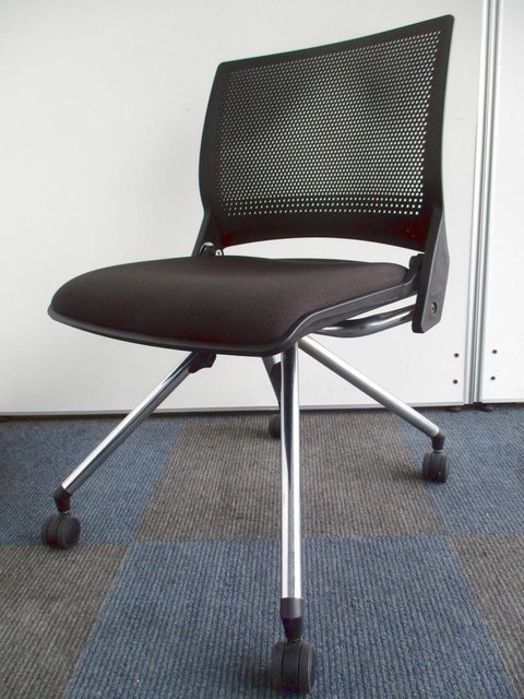 【中古】クリール  9317GR F013 オカムラ（okamura） ネスティングチェア