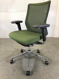オカムラ製　コーラルメッシュチェア　ロット　グリーン色　可動肘　入替　新規購入　おすすめ