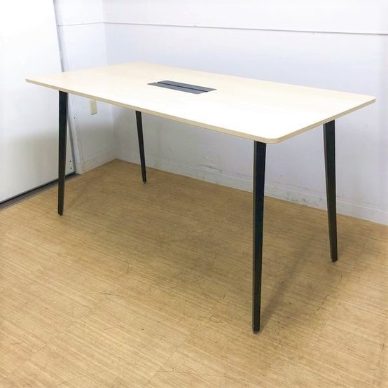 【中古】レムナ   ウチダ（UCHIDA) ハイテーブル