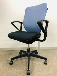 【おすすめ商品】イトーキ製　プラオ　肘付きチェア【ランバーサポート付き】【腰痛対策】