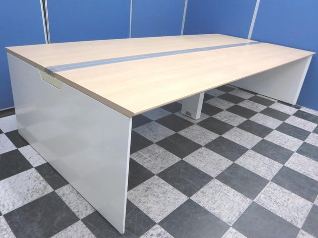 【中古】プロユニット  オカムラ（okamura） フリーアドレスデスク