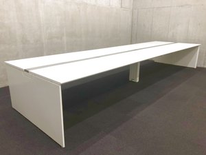 【フリアド】W4800サイズ(ホワイト天板)｜オカムラ(okamura)｜フリーウェイ｜推奨：8名用～【倉庫在庫品】