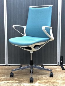 【4脚入荷】シックでエレガント！会議用チェアとしてもオススメ【中古】【オフィス家具】【東京】【大阪】【愛知】【岐阜】【長野】【滋賀】