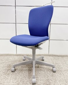 【肘無】【ブルー】【働く全ての人に】法人様にぜひおすすめしたいチェアです！！