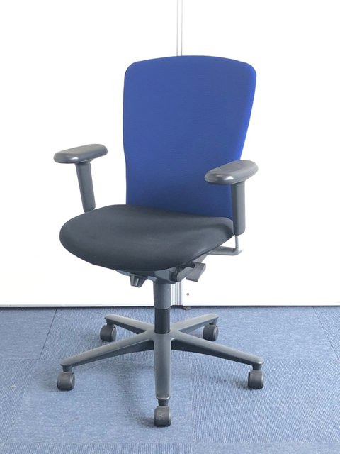 【中古】ルディオ   ウチダ（UCHIDA) 肘付ミドルバックチェア