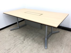 【2台限定】極上高級テーブルラティオⅡ（RatioⅡ）春日部入店※大きさ注意幅2100㎜◆オカムラ製