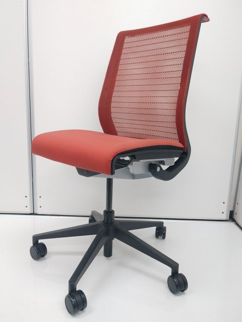【中古】シンクチェア（2014年以前モデル）   Steelcase（スチールケース） 肘無ハイバックチェア