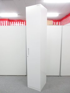 コクヨ製　1人用ロッカー　場所を取らないスリム設計で高さH2160シリンダー式