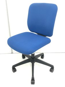 【6脚入荷】ローコストオフィスチェアの決定版！！人気のブルーカラー