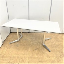 【限定1台】コンパクトサイズながら高級感溢れるミーティングテーブル！！