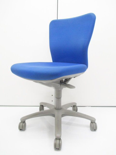【中古】カロッツァ  CK33GR オカムラ（okamura） 肘無ローバックチェア