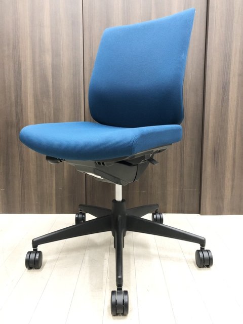 【中古】ウィザード2   コクヨ（KOKUYO） 肘無ローバックチェア