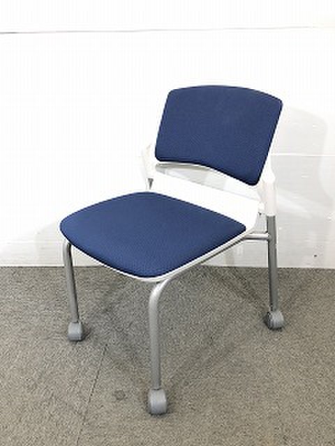 スタッキングチェア 肘無 MF-180 キャスター付  内田洋行/ウチダ ネイビーブルー色
                        その他シリーズ
                                    中古
            