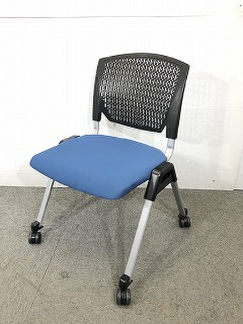 ナイキ スタッキングチェア E47シリーズ 4本脚タイプ 背シェルカラー(ブラック)
                        その他シリーズ
                                    中古
            