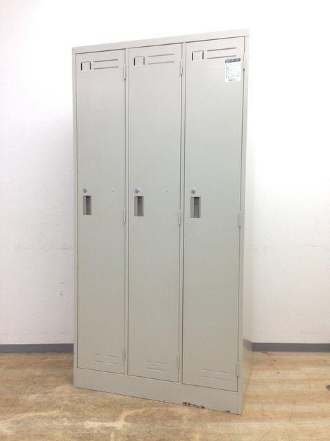 【中古】LK   コクヨ（KOKUYO） 3人用更衣ロッカー