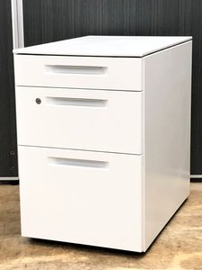 【3台入荷】施錠可能！収納用ワゴン【中古】【オフィス家具】【東京】【大阪】【愛知】【岐阜】【長野】【滋賀】