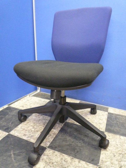 【中古】NEXIS  KC-NX616SL プラス（PLUS） 肘無ローバックチェア