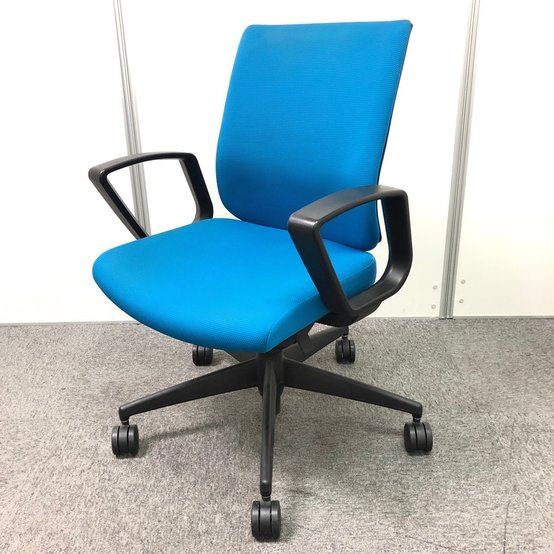 【中古】ウィザード2   コクヨ（KOKUYO） 肘付ローバックチェア