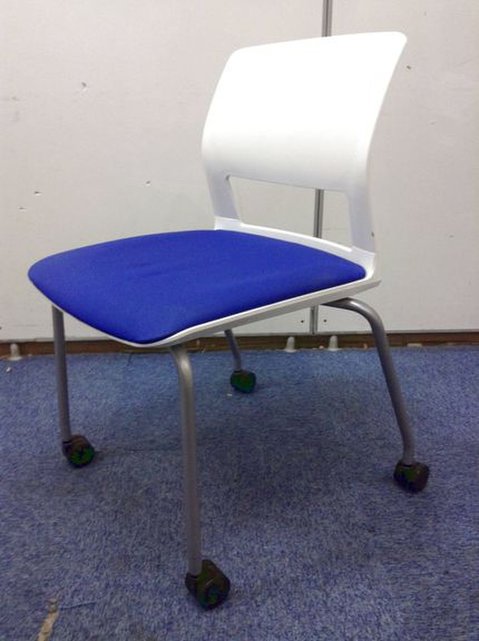 【中古】160シリーズ   コクヨ（KOKUYO） スタッキングチェア