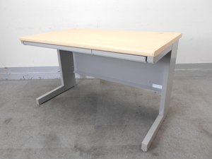 【4台限定】ウチダ｜FEED｜優しい木目天板が特徴的！定番で使いやすいW1200サイズ！
