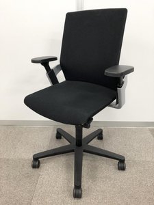 【人気の海外メーカー品】Wilkhahn製　ONチェア　肘付きチェア【高機能】【可動肘】【希少品】