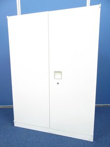 【レアタイプ】幅800ｘ奥行450ｘ高さ1200のレアサイズレクトライン書庫が入荷いたしました！【人気のホワイトカラー書庫】【鍵作成無料】