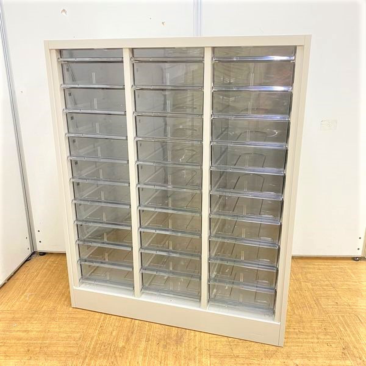 【限定1台】【オカムラ(OKAMURA)製】【定番】
                        42 
                                    中古
            