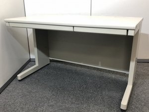 コクヨ製　BSシリーズ　ニューグレーカラー　W1200平机入荷！！