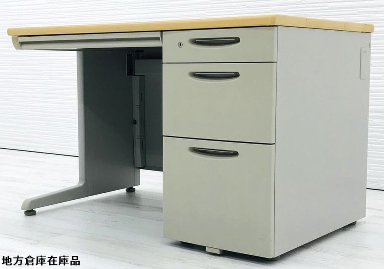 天板プレーン色｜落ち着いた色味の定番デスク｜SD-e｜本体ライトスモーク色【OI】遠方外部倉庫在庫の為、配送費・納品日はお問い合わせください
                        SD-eデスクシステム 
                                    中古
            