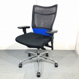 【商品残り少し】【5脚】オカムラ製　フィーゴメッシュチェア　ブルーカラー　肘付き【可動肘】【背面メッシュ】【国内メーカー】