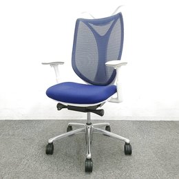 【入荷商品】【4脚入荷】オカムラ製　サブリナチェア　ブルー×ホワイトカラー　【可動肘】【背面メッシュ】【通気性抜群】【国内メーカー】