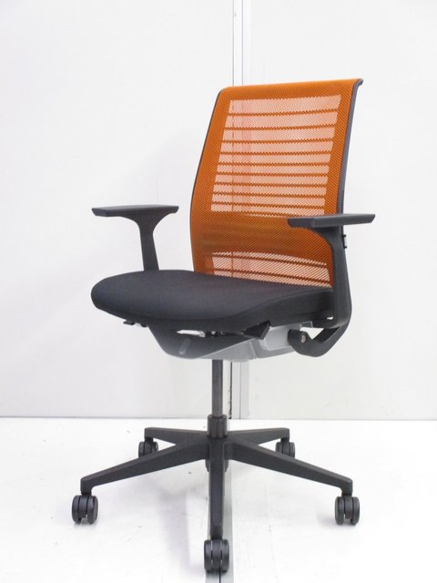【中古】シンクチェア（2015年以降モデル）   Steelcase（スチールケース） 肘付ハイバックチェア