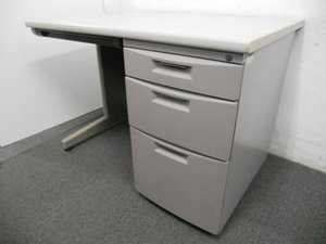 【6台入荷】 イトーキ ITOKI 片袖机 幅1100㎜ ニューグレー 収納 引き出し付き【中古品】【新大阪】【北区】【淀川区】【北摂】【起業】