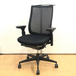 好みに合わせてベストポジションをキープ！長時間のデスクワークでも疲れを軽減します！
