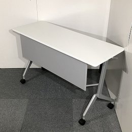 【関西倉庫在庫】レア！幅1200㎜の折りたたみテーブル。コンパクトさを極めた逸品です。