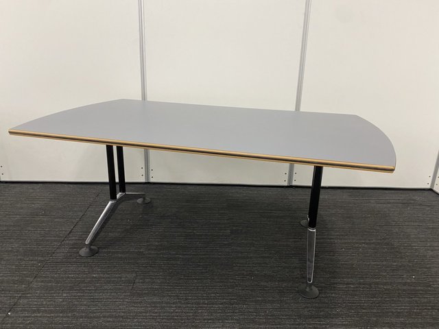 【中古】ロゴン   Wilkhahn（ウィルクハーン） ミーティングテーブル（会議机）