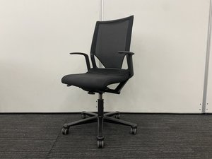 【デザイナーズ家具】ウィルクハーン/モダス//ゴムキャスター/固定肘