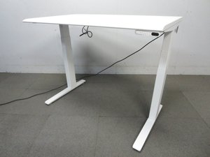 【中古希少品の入荷！】オカムラ製スイフト/ボタン一つで昇降します電動昇降式/最新