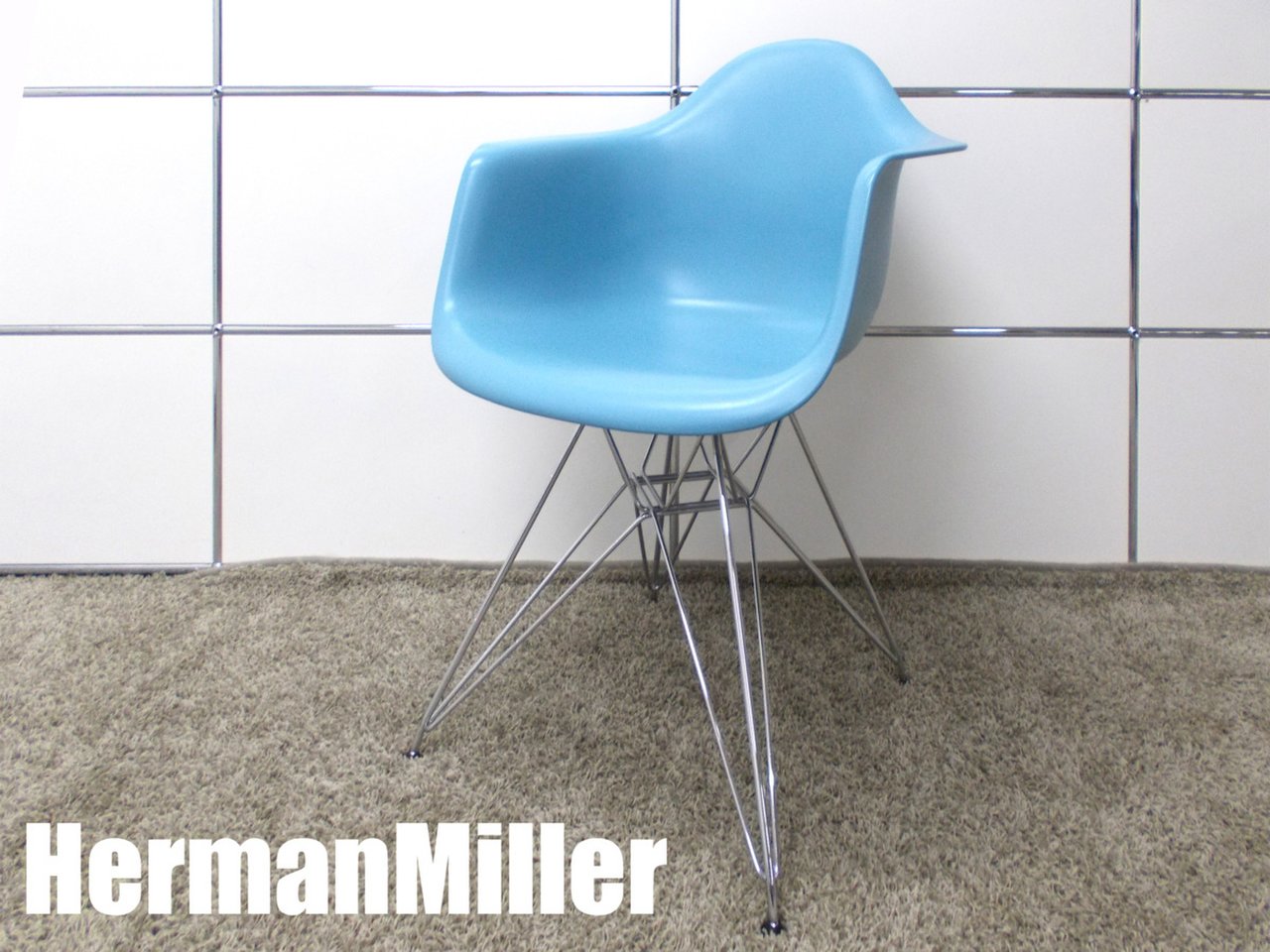 HermanMiller/ハーマンミラー　イームズ アームシェルチェア　DAR　ブルー
                        イームズシェル 
                                    中古
            