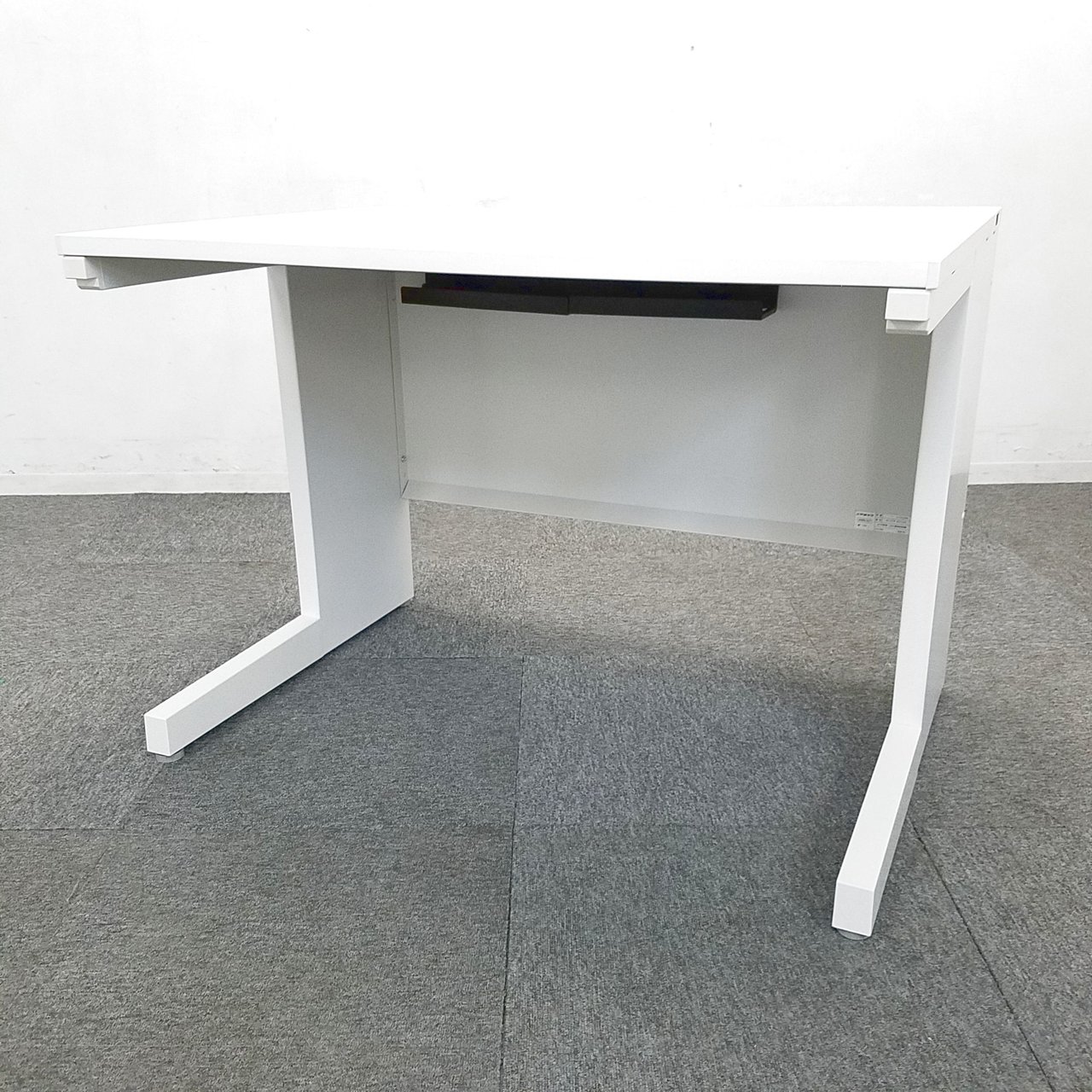 【6台入荷】内田洋行人気シリーズ「スカエナ K type」入荷！中古　デスク　事務机　オフィスデスク
                        スカエナ デスク 
                                    中古
            