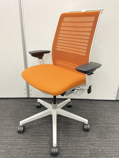 【中古】シンクチェア（2015年以降モデル）   Steelcase（スチールケース） 肘付ハイバックチェア
