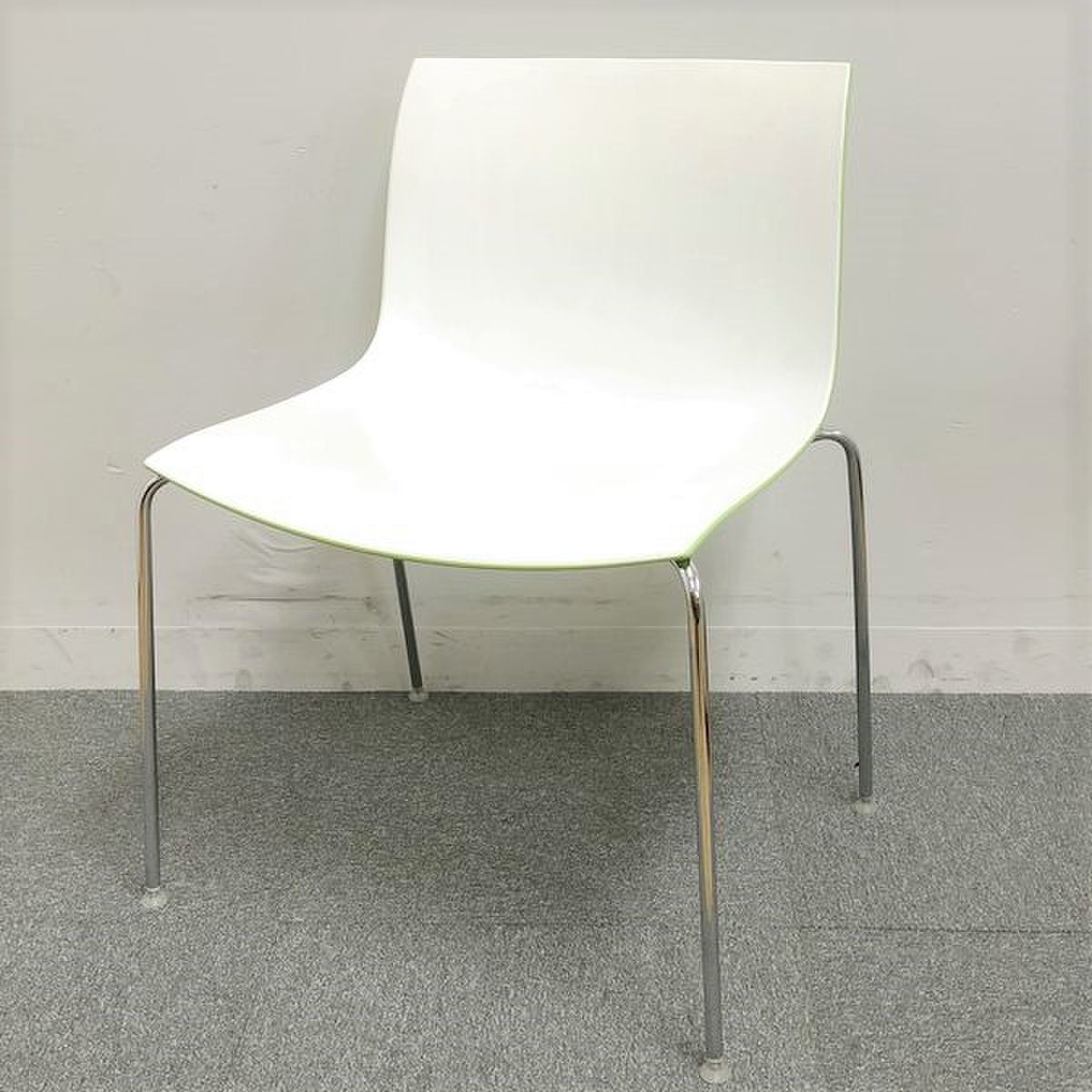 【デザイナーズ家具】arper(アルペール)/Catifa46　アームレスチェア　リエボレ・アルテール・モリーナ氏
                        カティファ46 
                                    中古
            