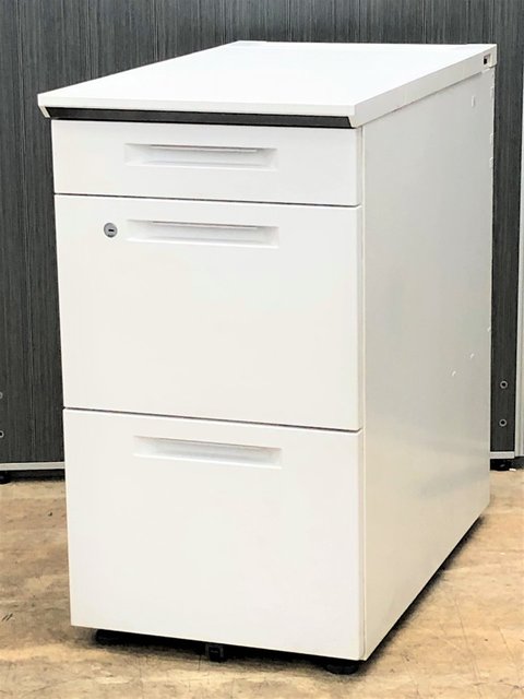 【5台入荷】KOKUYO IS（アイエス） 3段脇デスク　ホワイト　A4タイプ