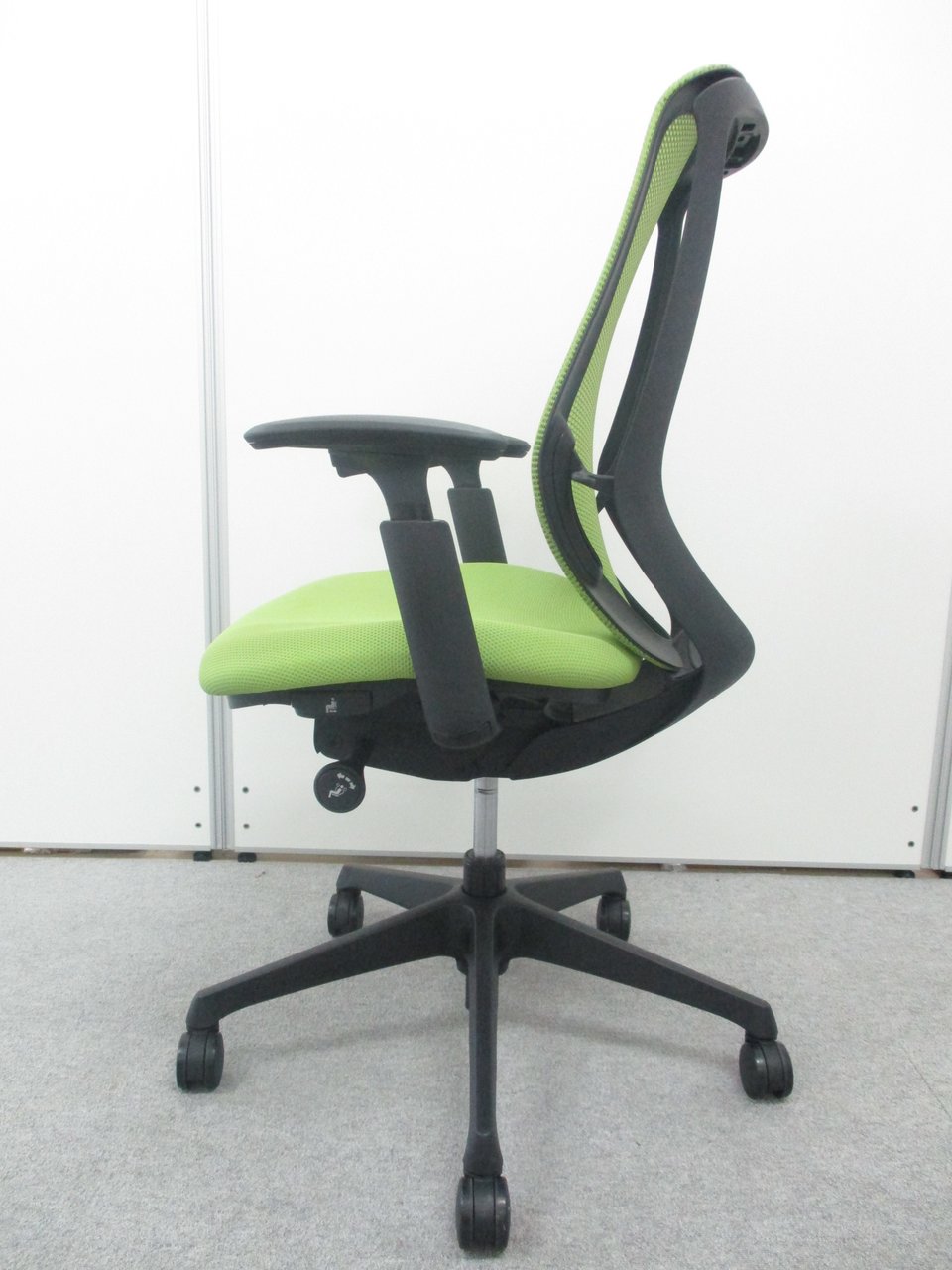 アラーテスト
                        ウィザード
                                    中古
            