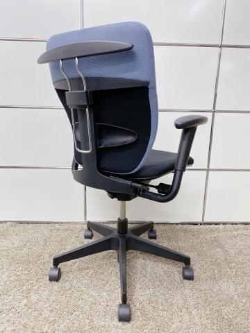 【中古】CG-E かたばん オカムラ（okamura） 肘無ローバックチェア