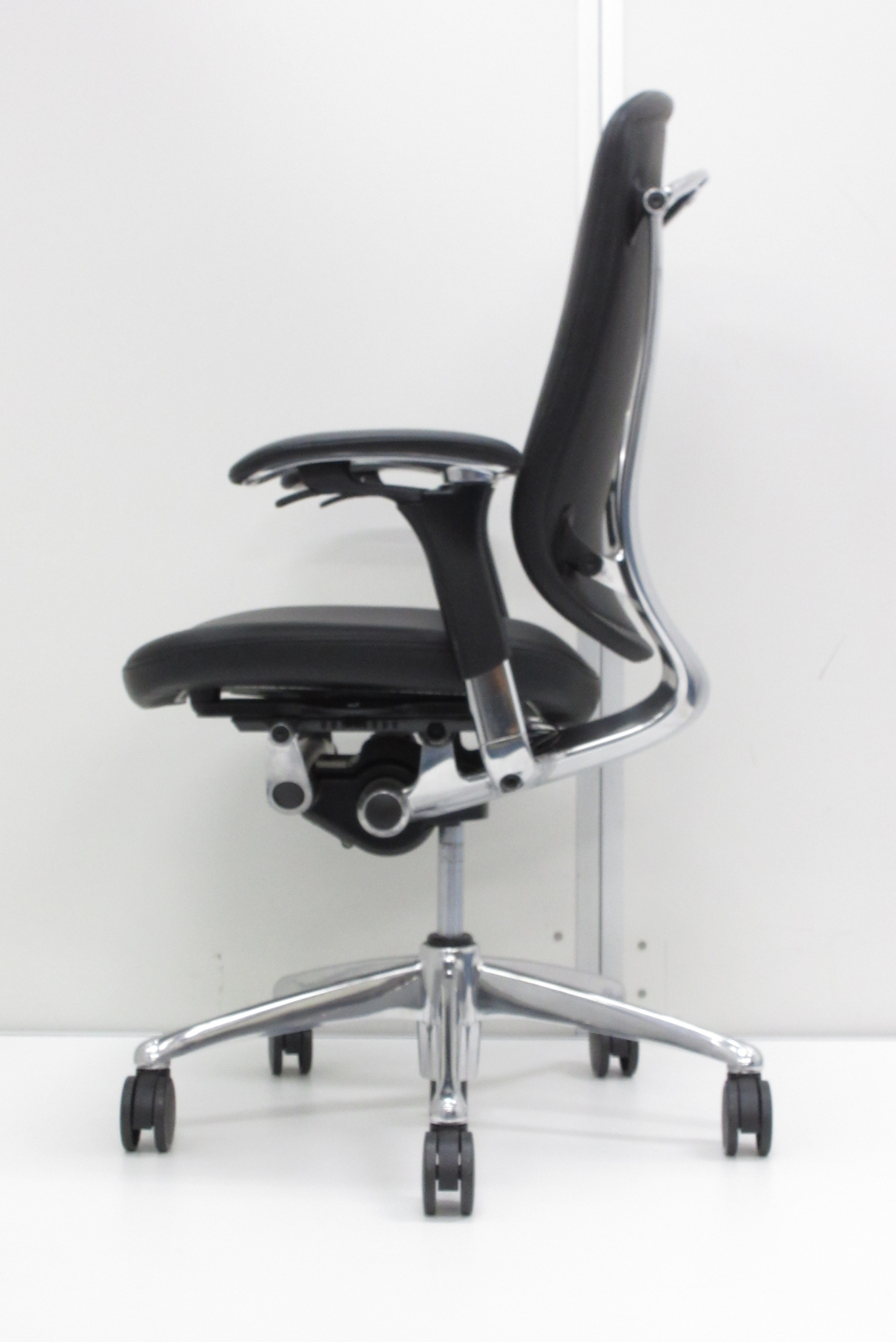 キャッチコピー
                        CG-R
                                    中古
            