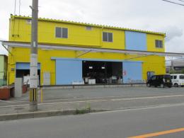 福岡博多店店内写真1