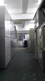 大阪梅田本店店内写真4