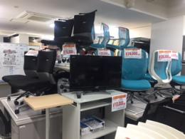 新大阪店店内写真1